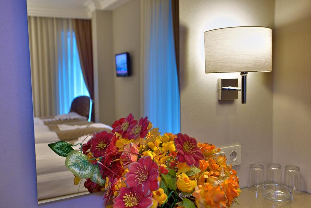 Laleli Emin Hotel Istanbul Exterior photo